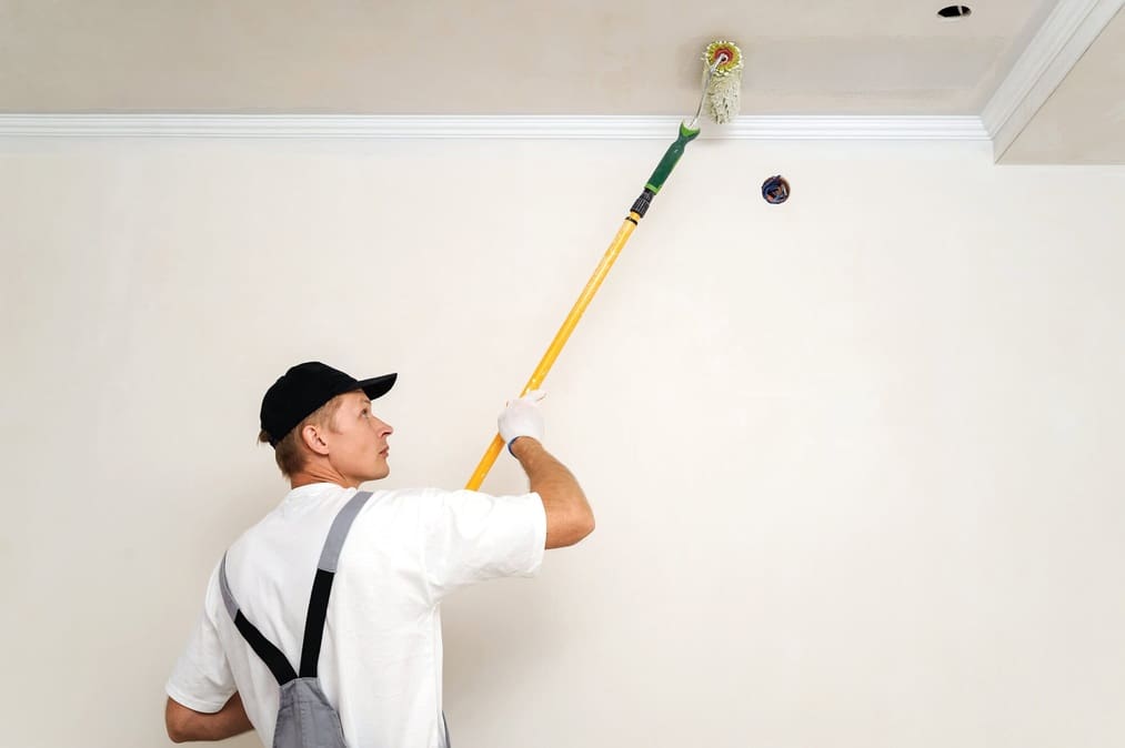 signs you need to repaint interior walls