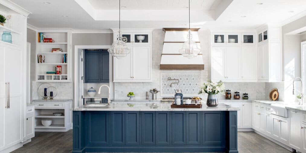 reasons-to-refinish-cabinets-before-holidays-blog-image reasons to refinish cabinets before holidays